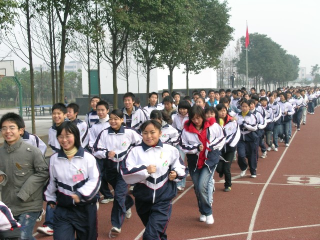 学生活动照片
